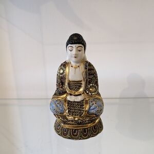 Antique Japanese  Rokusan Porcelain Moriage Buddha Figurine
